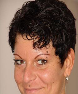 <p class='ppt-number'>09005 208 708 448</p><p class='ppt-pricing-de'>1,99 Euro/Min. im dt. Festnetz - Mobilnetz ggf. abweichend</p>
