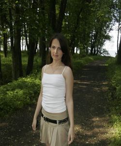 <p class='ppt-number'>069 257 365 88 53</p><p class='ppt-pricing-de'>4Cent/Min. Servicegebühr, 1800 Min/Monat €72, zzgl. mögl. Telefongebühren</p>