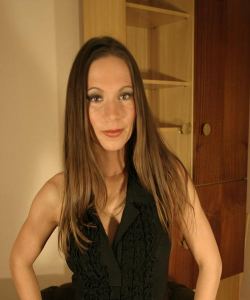 <p class='ppt-number'>0137 77783 656</p><p class='ppt-pricing-de'>1 €/Anruf MoFu Tarif abweichend</p>