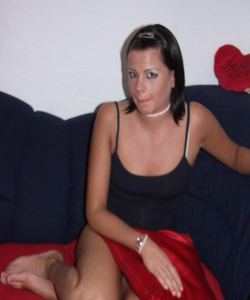 <p class='ppt-number'>09005 208 708 704</p><p class='ppt-pricing-de'>1,99 Euro/Min. im dt. Festnetz - Mobilnetz ggf. abweichend</p>