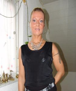 <p class='ppt-number'>0137 77783 656</p><p class='ppt-pricing-de'>1 €/Anruf MoFu Tarif abweichend</p>